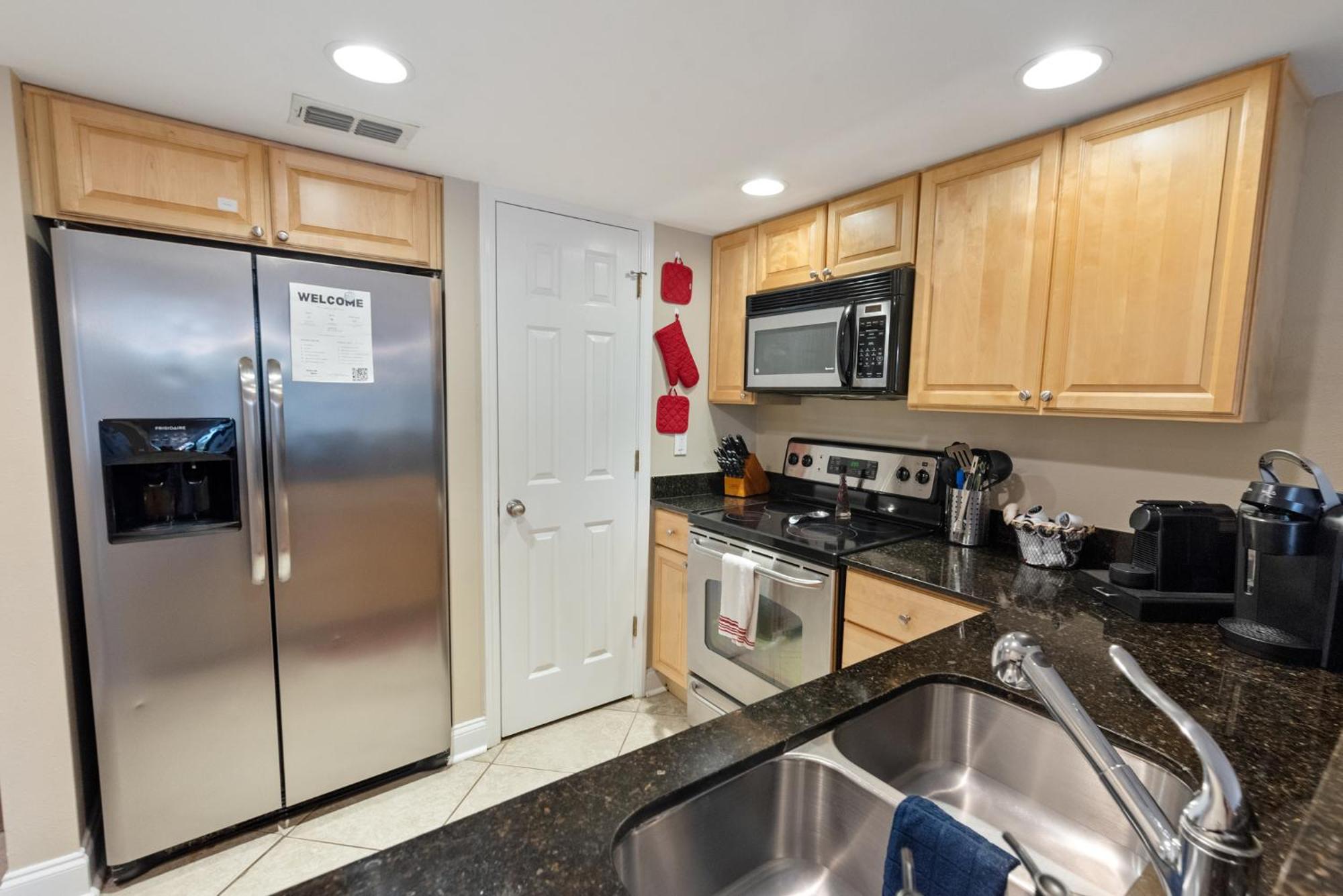 Fun 2 Bed/2 Bath Condo With Pool On Biloxi Beach Εξωτερικό φωτογραφία